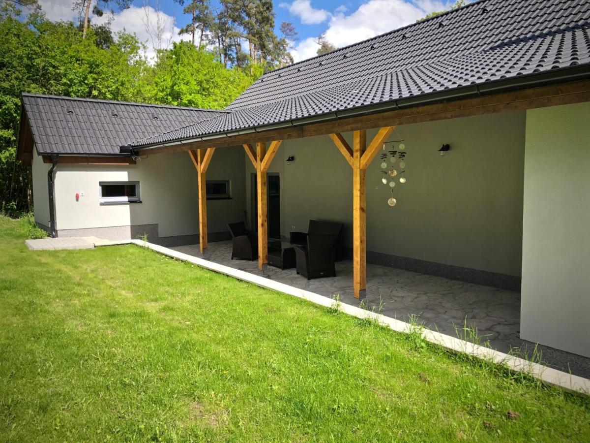 Mezonetovy Apartman S Terasou Na Samote V Lese Vlkava Exterior foto
